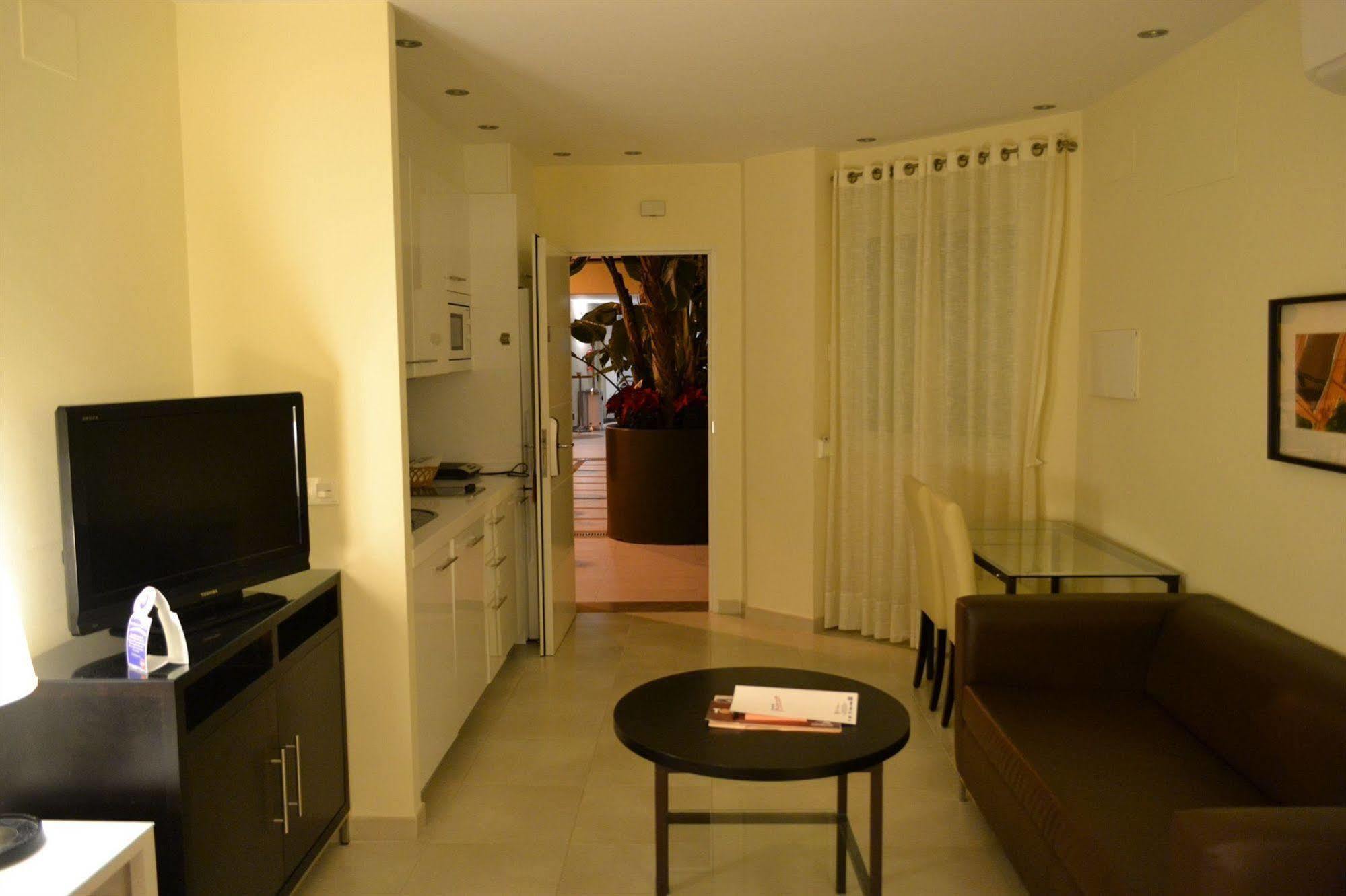 San Pablo Suites Есіха Екстер'єр фото